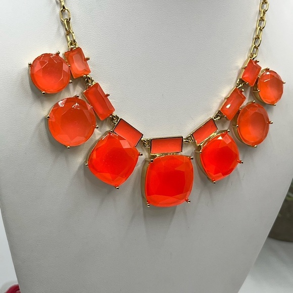 Kate Spade "Cause A Stir" Orange Stone Enamel Gold Plate Statement Necklace - Picture 5 of 12